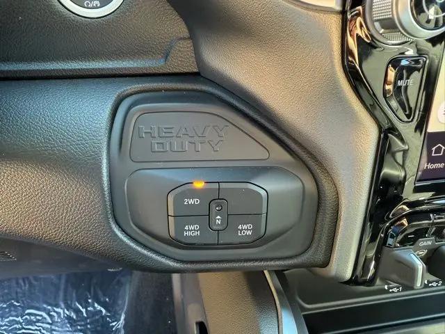 2026 Ram 3500 Big Horn Crew Cab 4x4 6'4" Box