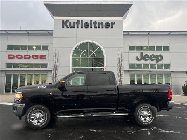 2024 RAM 2500 Tradesman Crew Cab 4x4 64 Box 2024 RAM 2500 Tradesman Crew Cab 4x4 64 Box