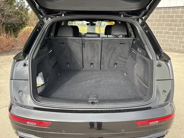 2025 Audi Q5 Premium 45 TFSI S line quattro