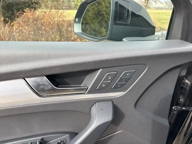 2025 Audi Q5 Premium 45 TFSI S line quattro