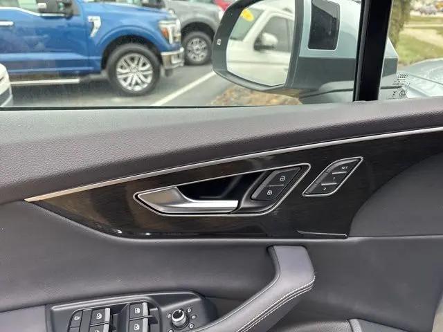 2025 Audi Q7 Premium Plus 55 TFSI quattro Tiptronic