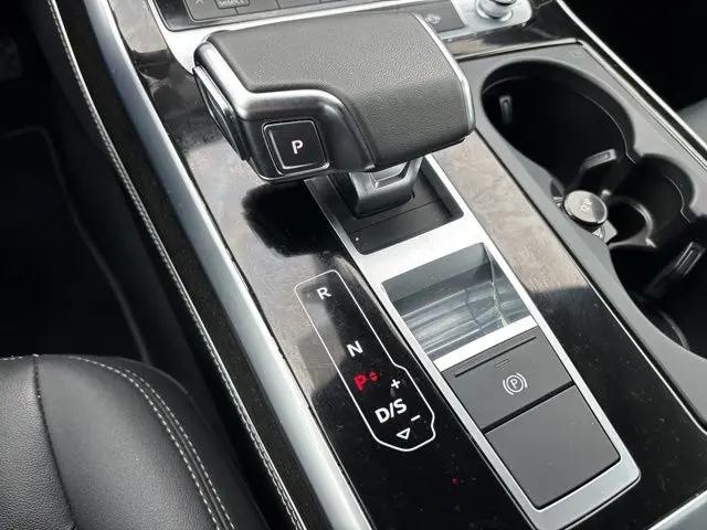 2025 Audi Q7 Premium Plus 55 TFSI quattro Tiptronic