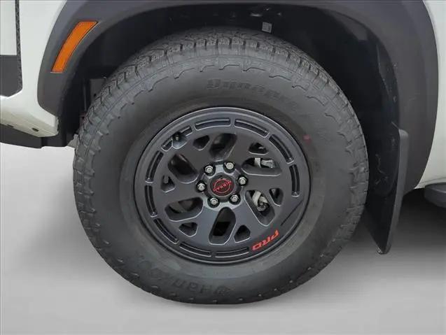 2026 Nissan Frontier Crew Cab PRO-4X 4x4