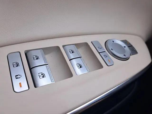 2023 Genesis GV70 2.5T AWD