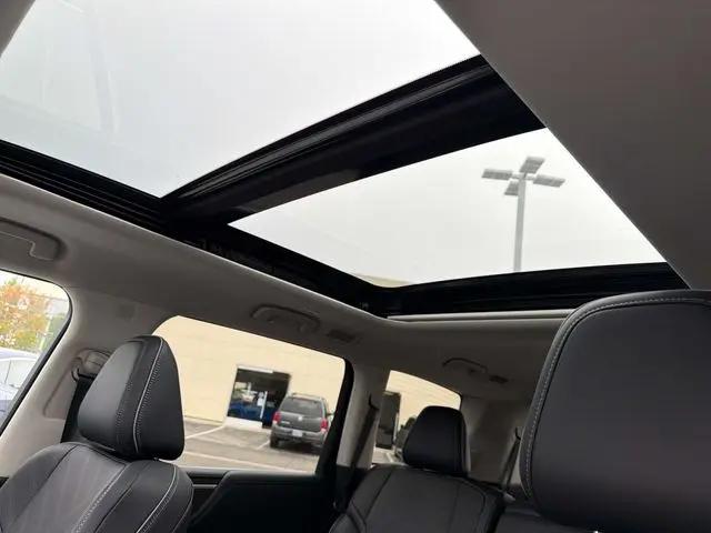 2026 INFINITI QX80 LUXE AWD
