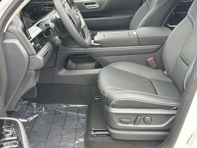 2026 INFINITI QX80 LUXE AWD