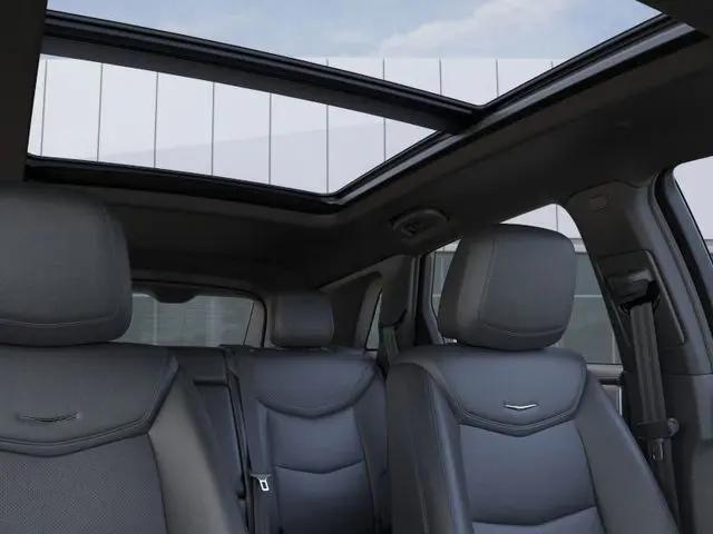 2025 Cadillac XT5 FWD Premium Luxury