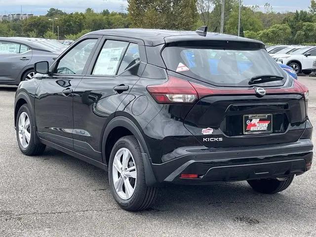 2025 Nissan Kicks S
