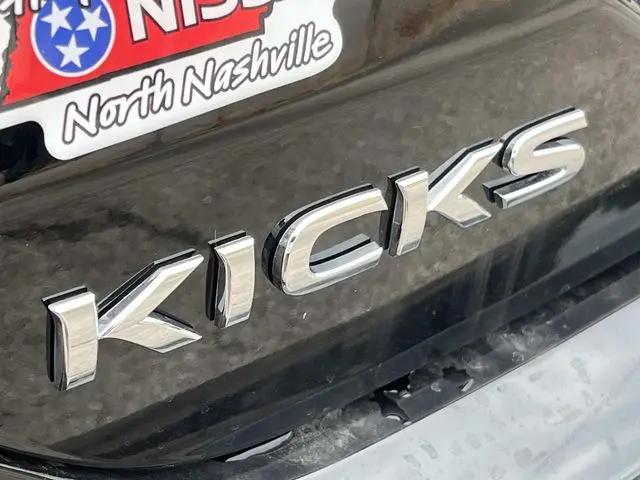 2025 Nissan Kicks S