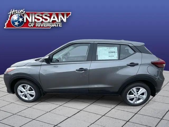 2025 Nissan Kicks S