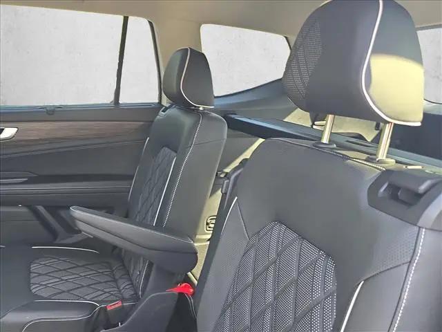 2026 Volkswagen Atlas SEL Premium R-Line
