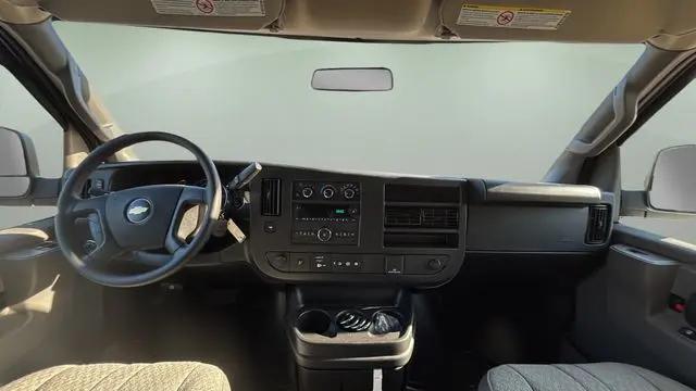2025 Chevrolet Express Cargo Van RWD 2500 Regular Wheelbase WT
