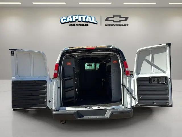 2025 Chevrolet Express Cargo Van RWD 2500 Regular Wheelbase WT
