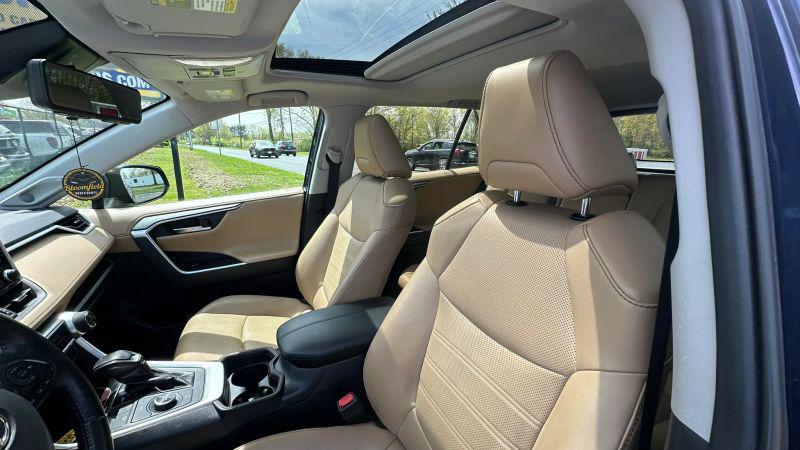 2019 Toyota RAV4 Hybrid Limited