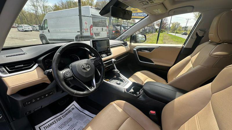 2019 Toyota RAV4 Hybrid Limited