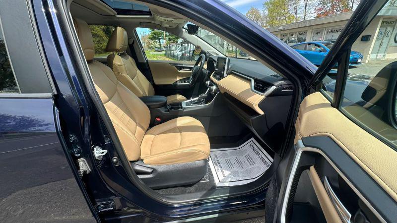 2019 Toyota RAV4 Hybrid Limited