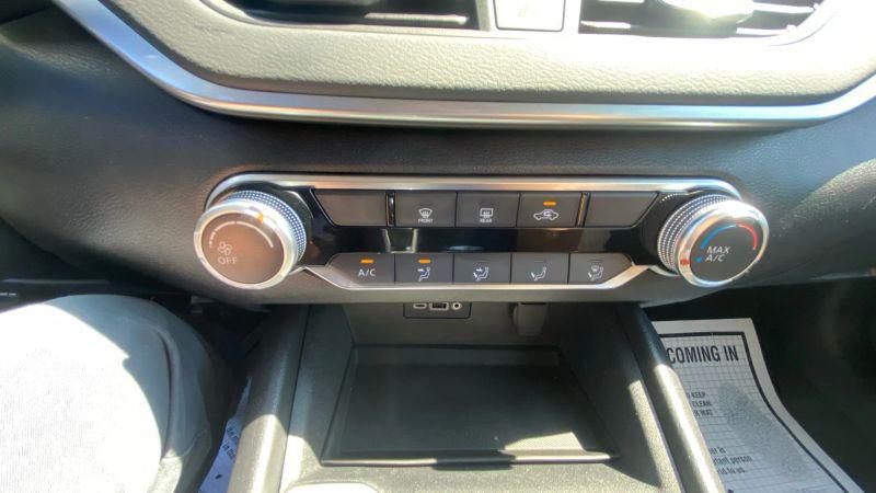 2022 Nissan Altima SV FWD