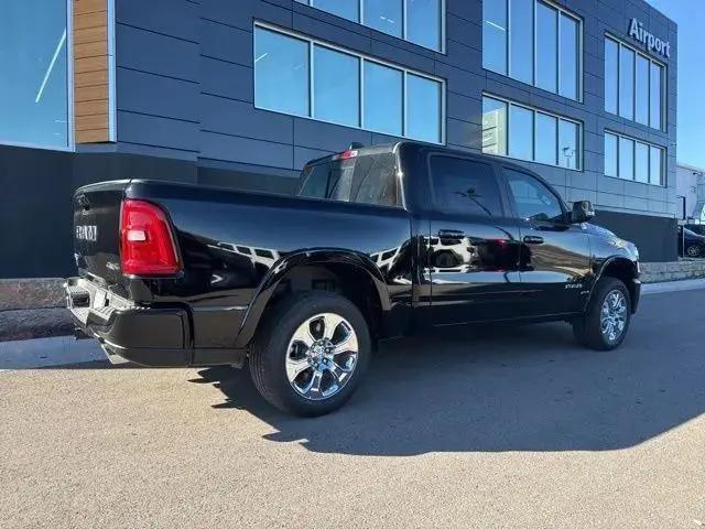 2026 Ram 1500 Big Horn Crew Cab 4x4 5'7" Box