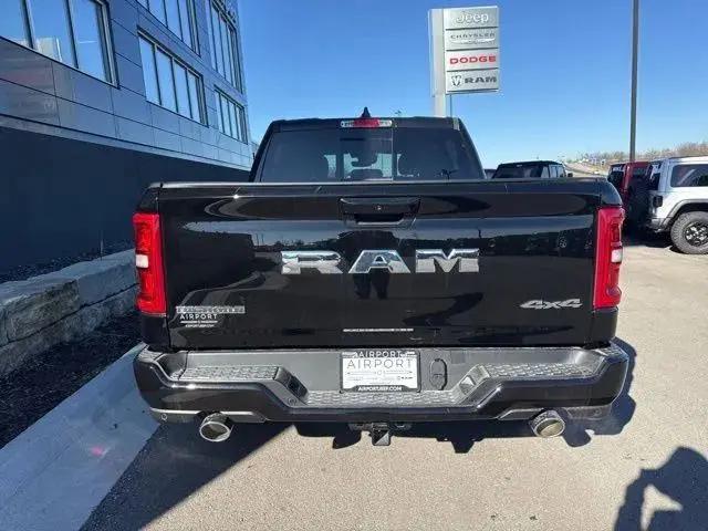 2026 Ram 1500 Big Horn Crew Cab 4x4 5'7" Box