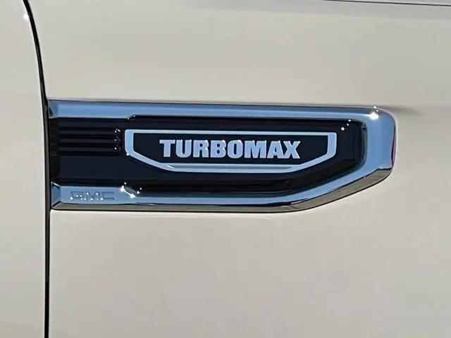 2026 GMC Sierra 1500 Crew Cab, Short Bed, SLE, 4WD