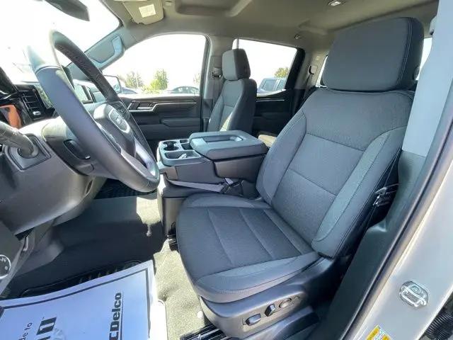 2026 GMC Sierra 1500 Crew Cab, Short Bed, SLE, 4WD