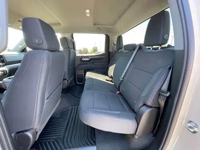 2026 GMC Sierra 1500 Crew Cab, Short Bed, SLE, 4WD