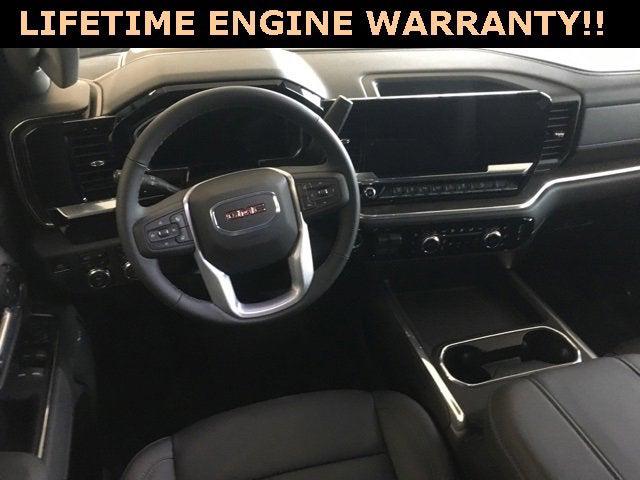 2026 GMC Sierra 2500HD Crew Cab, Standard Bed, SLT, 4WD
