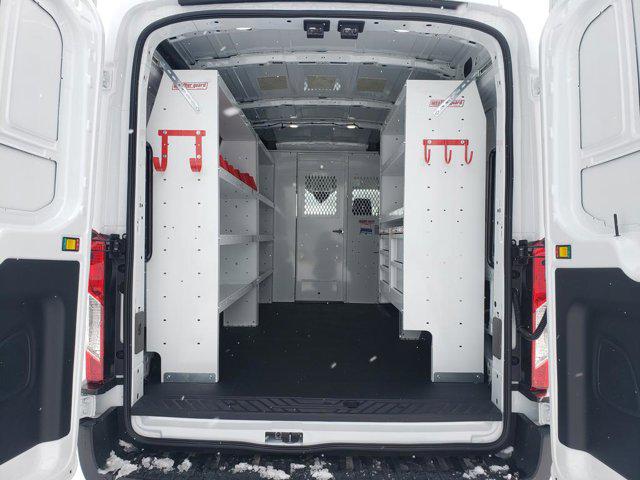 2025 Ford Transit Cargo Van T-250 148" Med Rf 9070 GVWR AWD