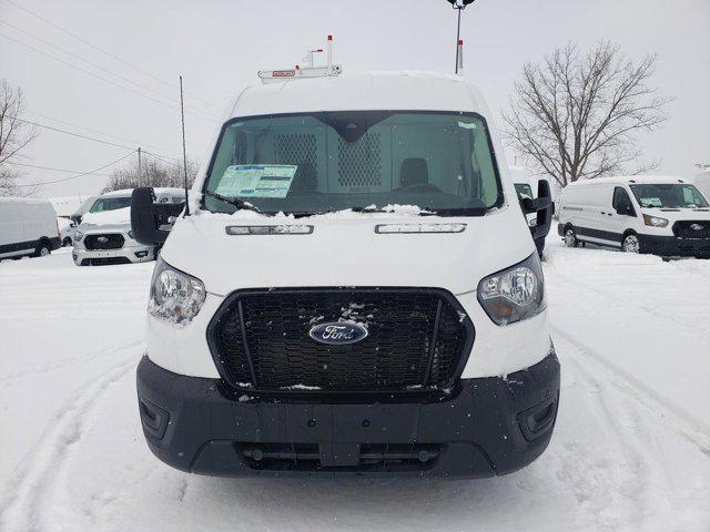 2025 Ford Transit Cargo Van T-250 148" Med Rf 9070 GVWR AWD