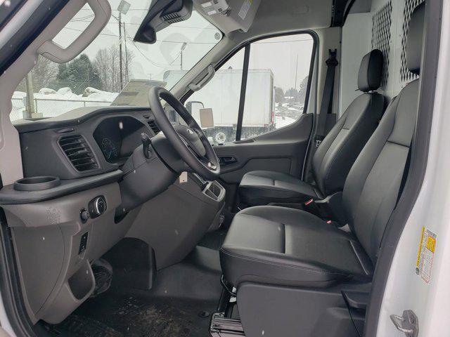 2025 Ford Transit Cargo Van T-250 148" Med Rf 9070 GVWR AWD