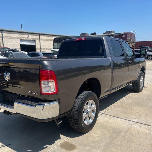 2023 RAM 2500 Big Horn Crew Cab 4x4 64 Box