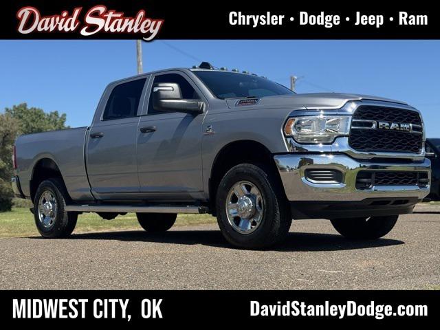 2023 RAM 2500 Tradesman Crew Cab 4x4 64 Box