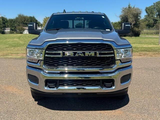 2023 RAM 2500 Tradesman Crew Cab 4x4 64 Box
