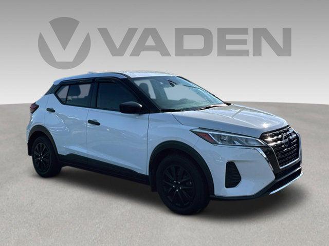 2023 Nissan Kicks S Xtronic CVT