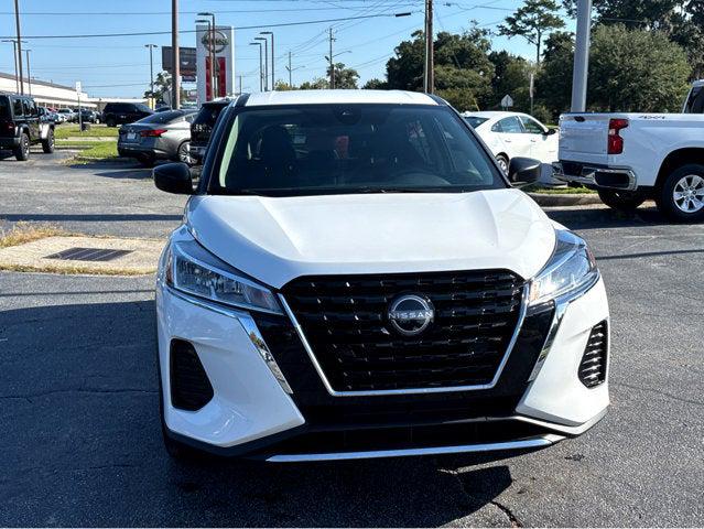 2023 Nissan Kicks S Xtronic CVT