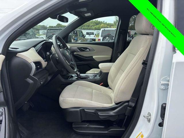 2023 Chevrolet Traverse FWD LS 2023 Chevrolet Traverse FWD LS