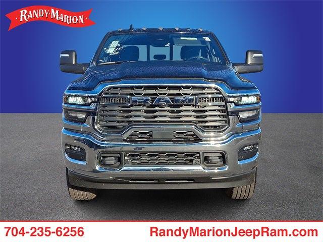 2025 RAM 3500 Tradesman Crew Cab 4x4 64 Box 2025 RAM 3500 Tradesman Crew Cab 4x4 64 Box