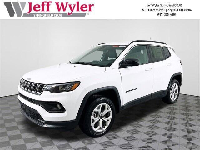 2025 Jeep Compass COMPASS LATITUDE 4X4