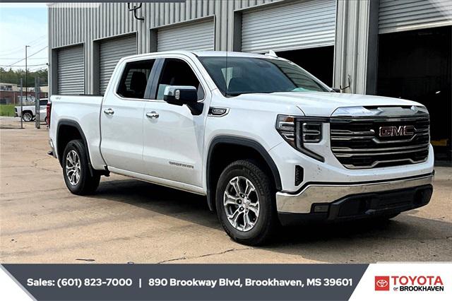 2024 GMC Sierra 1500 4WD Crew Cab Short Box SLT