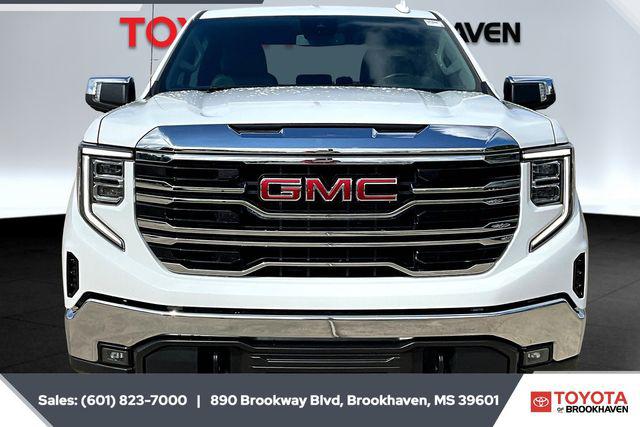 2024 GMC Sierra 1500 4WD Crew Cab Short Box SLT 2024 GMC Sierra 1500 4WD Crew Cab Short Box SLT