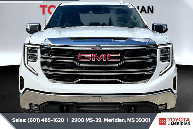 2024 GMC Sierra 1500 4WD Crew Cab Short Box SLT