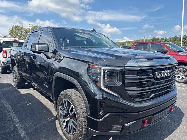 2023 GMC Sierra 1500 4WD Crew Cab Short Box AT4 2023 GMC Sierra 1500 4WD Crew Cab Short Box AT4