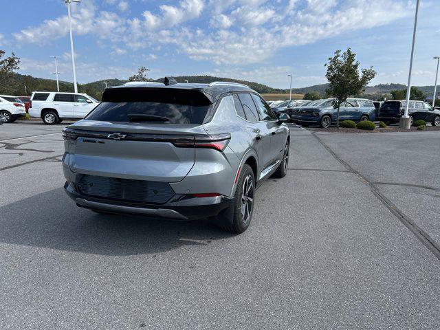 2025 Chevrolet Equinox LT 2