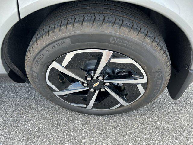 2025 Chevrolet Equinox LT 2