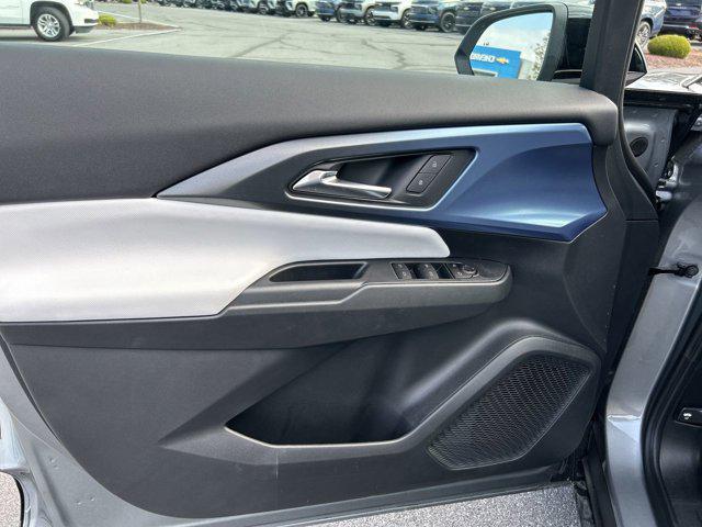2025 Chevrolet Equinox LT 2