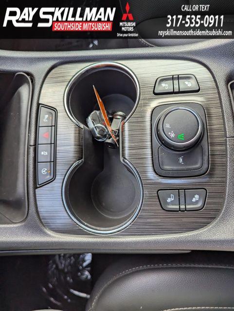 2023 GMC Acadia FWD SLT