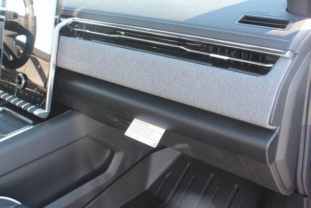 2026 GMC Sierra Standard Range Elevation