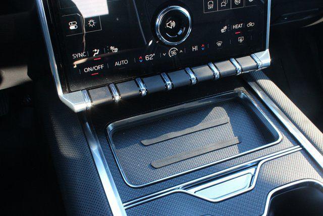 2026 GMC Sierra Standard Range Elevation