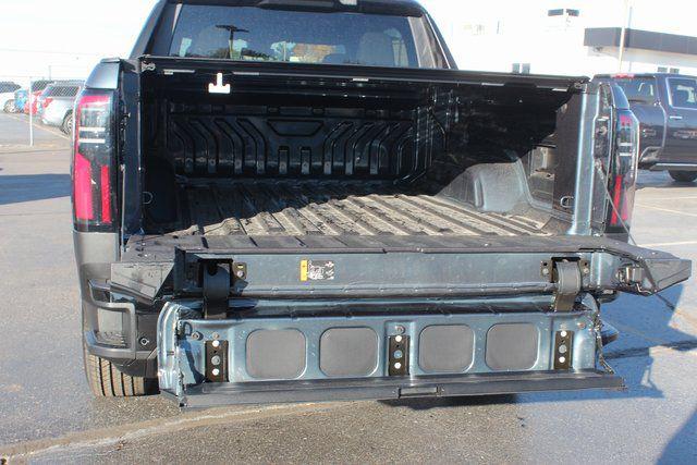 2026 GMC Sierra Standard Range Elevation