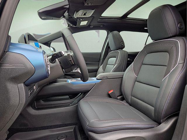 2026 Chevrolet Equinox LT2 w/PDE